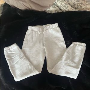 TNA cozyfleece sweatpants, perfect fit